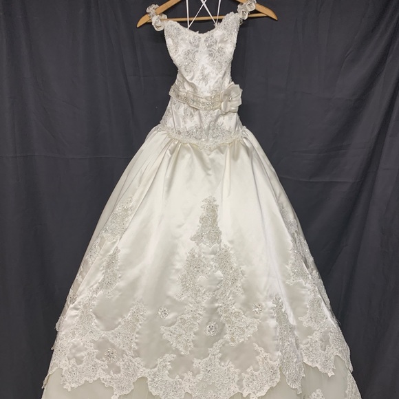 Eve of Milady wedding dress